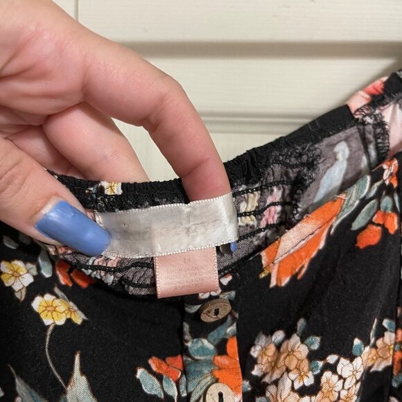 Band Of Gypsies Womens Black Floral Off Shoulder Button Slit Maxi Dress Medium - Picture 2 of 7